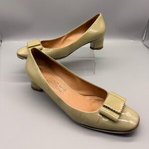 Salvatore Ferragamo Vara patent leather pumps